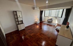 Hot-Star 豪大大雞排, Sukhumvit Road, Khlong Tan Nuea, Vadhana, Bangkok, 10110 Thailand, Vadhana, 