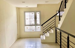 Thawisap Place Bangna-Trad, Bangna-Trat Road, Bang Chalong, Bang Phli, Samut Prakan, 10540 Thailand, Bang Phli, 