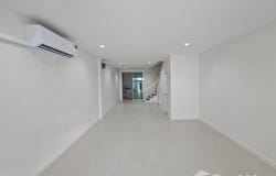 128/11 Soi Sikarin, Hua Mak, Bang Kapi, Bangkok, 10240 Thailand, Bang Kapi, 