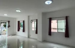 Liap Khlong Song Road, Samwa Tawan Tok, Khlong Sam Wa, Bangkok, 10510 Thailand, Khlong Sam Wa, 