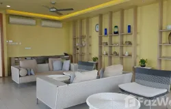 Blu Pool Acess, Cha Am, Cha-Am, Phetchaburi, 76120 Thailand, Cha-Am, 