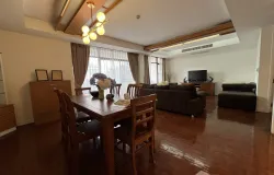 Arikhot, Soi Than Ying Phuang Rathana Prapai, Khlong Tan, Khlong Toei, Bangkok, 10110 Thailand, Khlong Toei, 