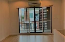 Sixnature Petchkasem 69, Nong Khang Phlu, Nong Khaem, Bangkok, 10160 Thailand, Nong Khaem, 