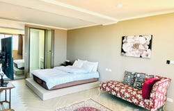 View Cafe Phuket, เจ้าฟ้า 73, Chalong, Phuket, 83130 Thailand, Phuket, 