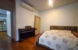793 Soi Somdet Phra Chao Tak Sin 5 Yaek 9, Khlong Ton Sai, Khlong San, Bangkok, 10600 Thailand, Khlong San, 