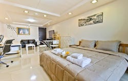 Wish Travel, 77 ถนน พญาไท, Thanon Phaya Thai, Ratchathewi, Bangkok, 10400 Thailand, Ratchathewi, 