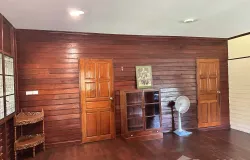 63 Soi 6 Aram, Muthi 5, Talat Khwan, Doi Saket, Chiang Mai, 50220 Thailand, Doi Saket, 