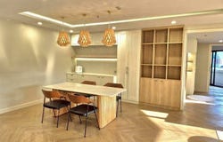 Hot-Star 豪大大雞排, Sukhumvit Road, Khlong Tan Nuea, Vadhana, Bangkok, 10110 Thailand, Vadhana, 