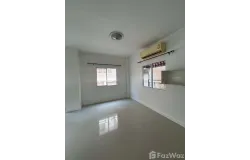 Liap Khlong Song Road, Samwa Tawan Tok, Khlong Sam Wa, Bangkok, 10510 Thailand, Khlong Sam Wa, 