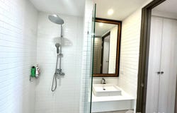 View Cafe Phuket, เจ้าฟ้า 73, Chalong, Phuket, 83130 Thailand, Phuket, 