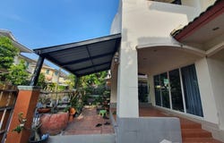 Ruai Somjai Seafood Restaurant, ประชาอุทิศ 90, Ban Khlong Suan, Phra Samut Chedi, Samut Prakan, 10290 Thailand, Phra Samut Chedi, 