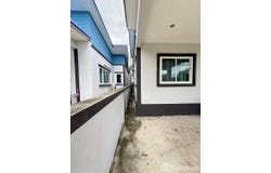 Mew Valenwhite, Cha Am, Cha-Am, Phetchaburi, 76120 Thailand, Cha-Am, 