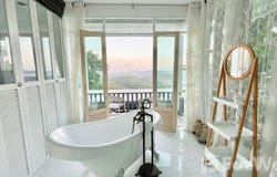 View Cafe Phuket, เจ้าฟ้า 73, Chalong, Phuket, 83130 Thailand, Phuket, 