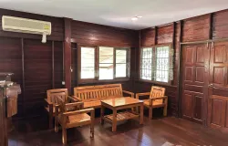 63 Soi 6 Aram, Muthi 5, Talat Khwan, Doi Saket, Chiang Mai, 50220 Thailand, Doi Saket, 
