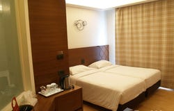 Super Seoul Cafe, 50-52 ซอยสาทร 11, Yannawa, Sathon, Bangkok 10500, THA, Yannawa, Bangkok