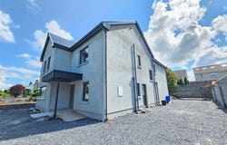 1 Loughvella, Lahinch Road, Ennis, V95DD2F