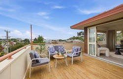 Brown Street, Manly, Rodney