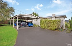 Glen Eden, Waitakere City