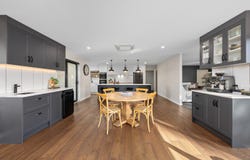 8 Bradleigh Park, Fairhall, Marlborough