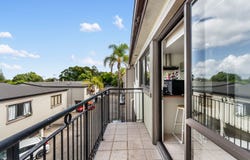 Onehunga, Auckland City