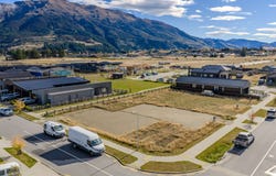 10 Pinn Street, Lake Hawea, Wanaka