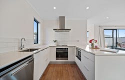 Vincent McGrath Crescent, Swanson, Waitakere City