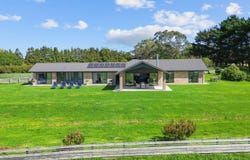 205 Clarks Beach Road, Clarks Beach, Franklin