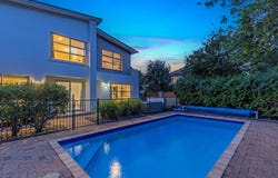 Oak Manor Drive, Albany, North Shore City