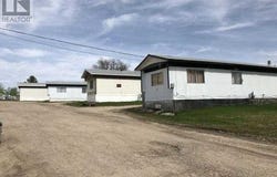 502 KAYBOB Drive, Fox Creek, Alberta T0H1P0