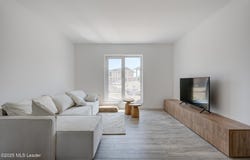 133 Strada DJ 101B, Niculesti, Dambovita 137075