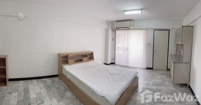 /international/th/50-lat-phrao-38-samsen-nok-huai-khwang-bangkok-10310-thailand-huai-khwang-bangkok-340000133040/