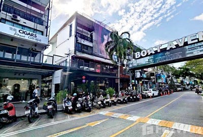 /international/th/pet-station-choeng-thale-amphoe-thalang-phuket-province-83110-tha-choeng-thale-phuket-province-340000110765/