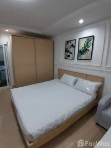 /international/th/ratchada-18-road-samsen-nok-huai-khwang-bangkok-10310-thailand-huai-khwang-bangkok-340000216878/