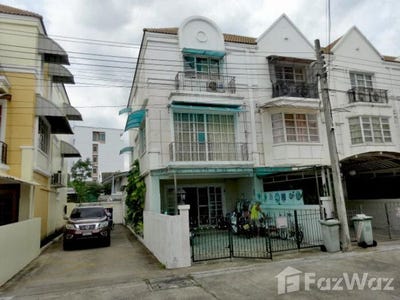/international/th/soi-muban-chalisa-lat-phrao-bangkok-10230-tha-lat-phrao-bangkok-340000023768/