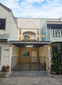 /international/th/2098-410-soi-huamark-31-hua-mak-bang-kapi-bangkok-10240-thailand-bang-kapi-bangkok-340000161656/