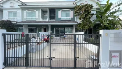 /international/th/919-100-rongrian-sai-kao-nai-khlong-bang-pla-kot-phra-samut-chedi-samut-prakan-10290-thailand-phra-samut-chedi-samut-prakan-340000114555/