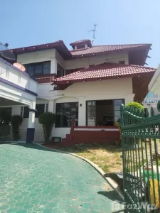 /international/th/41-3-kanchanaphisek-rd-bang-khae-nuea-bang-khae-bangkok-10160-tha-bang-khae-nuea-bangkok-340065922368/