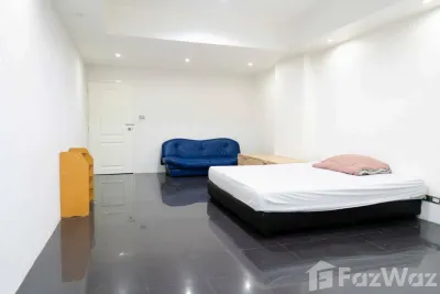 /international/th/bang-rak-condominium-charoen-krung-63-yan-nawa-sathon-bangkok-10120-thailand-sathon-bangkok-340000066370/