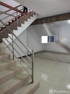 /international/th/saeng-chuto-road-tha-lo-tha-muang-kanchanaburi-71110-thailand-tha-muang-kanchanaburi-340066004046/