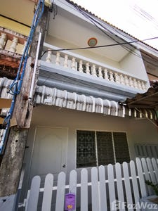/international/th/22000-mueang-chanthaburi-chanthaburi-tha-n-a-chanthaburi-340066003583/