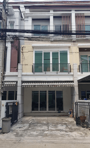 /international/th/big-four-travel-co-lat-pla-khao-road-chorakhe-bua-lat-phrao-bangkok-10230-thailand-lat-phrao-bangkok-340000221631/