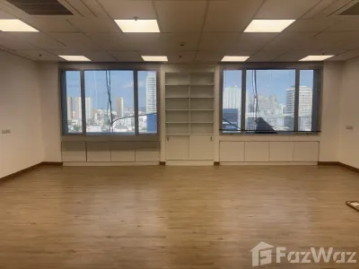 /international/th/forum-tower-184-157-ratchadaphisek-rd-huai-khwang-bangkok-10310-tha-huai-khwang-bangkok-340000042665/