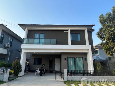 /international/th/100-467-ban-phrueksa-soi-2-bang-khu-rat-bang-bua-thong-nonthaburi-11110-thailand-bang-bua-thong-changwat-nonthaburi-340000150092/