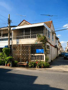 /international/th/24-48-vibhavadi-rangsit-37-sanam-bin-don-mueang-bangkok-10210-thailand-don-mueang-bangkok-340066050521/
