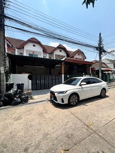/international/th/chalong-krung-road-lam-pla-thio-lat-krabang-bangkok-10520-thailand-lat-krabang-bangkok-340065960635/