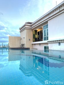 /international/th/lat-phrao-clinic-1783-21-latphrao-road-samsen-nok-huai-khwang-bangkok-10310-thailand-huai-khwang-bangkok-340000106295/