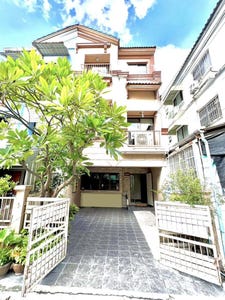 /international/th/797-wang-thonglang-bangkok-10310-thailand-wang-thonglang-bangkok-340000086403/