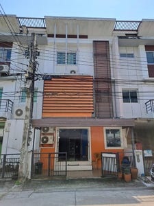 /international/th/93-on-nut-rd-prawet-bangkok-10250-tha-prawet-bangkok-340065885938/