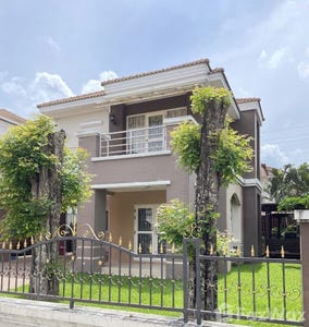 /international/th/offit-met-sakha-lotatnuan-khon-phahon-yothin-road-khlong-nueng-khlong-luang-pathum-thani-12120-thailand-khlong-luang-pathum-thani-340065940989/