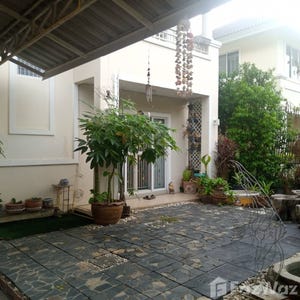 /international/th/233-9-karnkanok-vill-1-muthi-12-san-pu-loei-doi-saket-chiang-mai-50220-thailand-doi-saket-chiang-mai-province-340066004143/